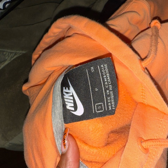 Nike Vibrant Orange Sweatshirt - Picture 3 of 3